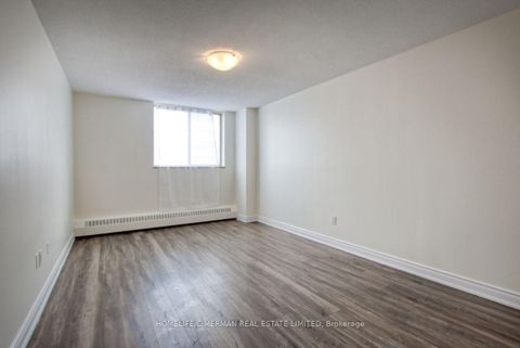 Photo 7 at 1511 - 320 Dixon Road, The Westway, Toronto