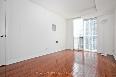 Photo 13 at 1001 - 5791 Yonge Street, Newtonbrook East, Toronto