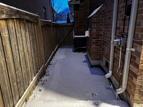 Photo 30 at 35 Cosford Street, Bayview Northeast, Aurora