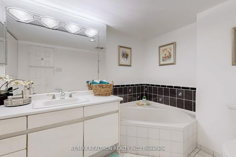 Photo 24 at 311 - 7300 Yonge Street, Yorkhill, Vaughan