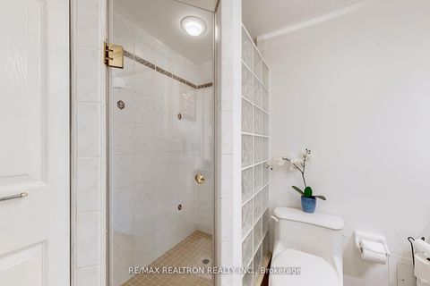 Photo 30 at 311 - 7300 Yonge Street, Yorkhill, Vaughan