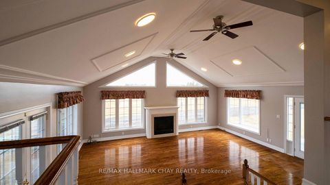 Photo 13 at 24518 Mccowan Road, Belhaven, Georgina