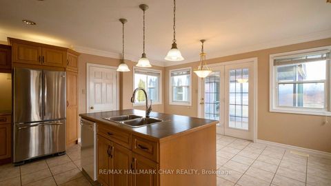 Photo 15 at 24518 Mccowan Road, Belhaven, Georgina