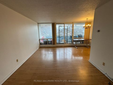 Photo 3 at 212 - 10 Sunrise Avenue, Victoria Village, Toronto