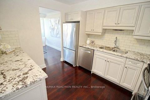 Photo 13 at 602 - 3555 Bathurst Street, Nortown, Toronto