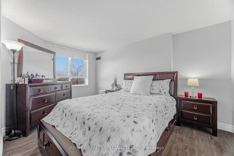 Photo 8 at 506 - 4205 Shipp Drive, City Centre, Mississauga