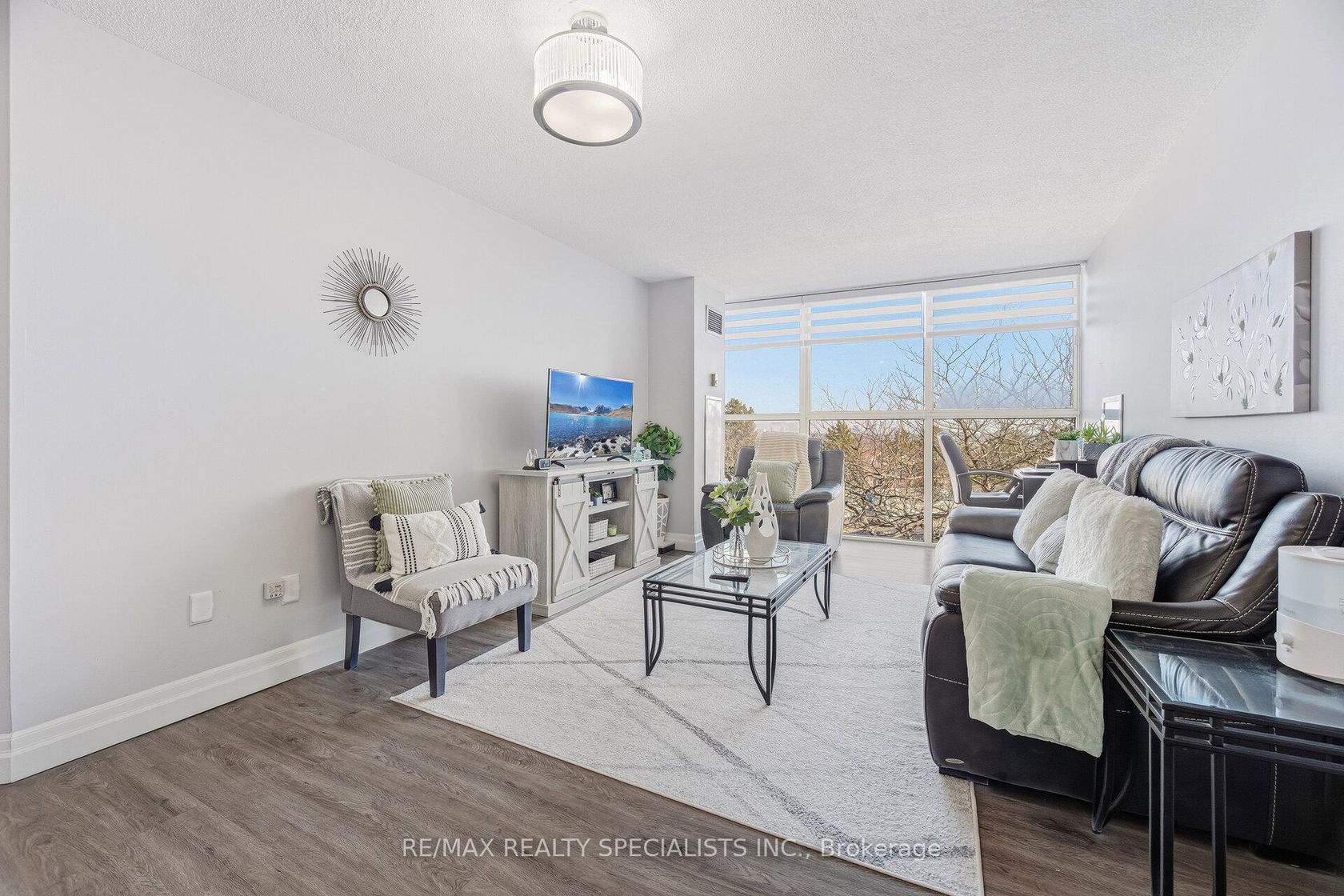 506 - 4205 Shipp Drive, City Centre, Mississauga photo number 2