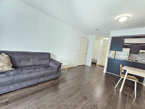 Photo 10 at # 1705 - 70 Town Centre Court, Bendale, Toronto