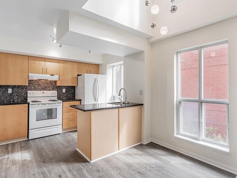 Photo 3 at 246 - 139 Merton Street, Mount Pleasant West, Toronto