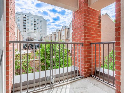 Photo 18 at 246 - 139 Merton Street, Mount Pleasant West, Toronto