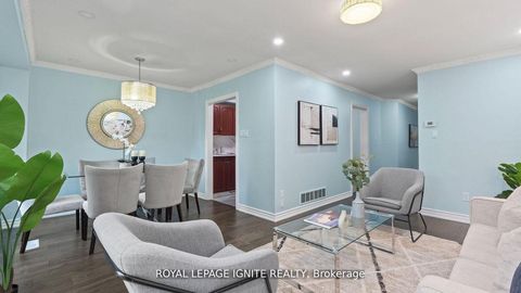 Photo 5 at 57 - 401 Sewells Road, Rouge E11, Toronto