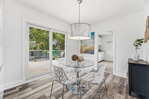 Photo 11 at 15 Twenty-Seventh Street, Long Branch, Toronto