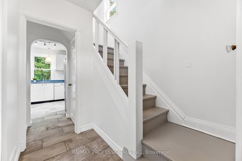 Photo 21 at 15 Twenty-Seventh Street, Long Branch, Toronto