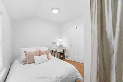 Photo 27 at 15 Twenty-Seventh Street, Long Branch, Toronto