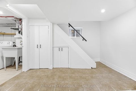 Photo 30 at 15 Twenty-Seventh Street, Long Branch, Toronto