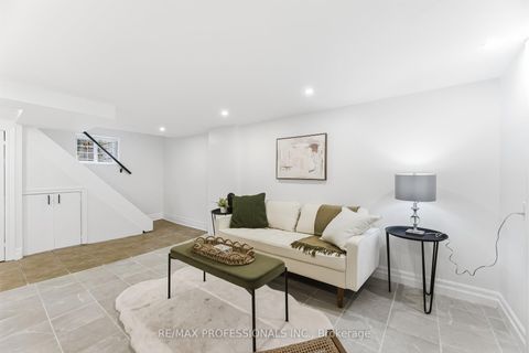 Photo 32 at 15 Twenty-Seventh Street, Long Branch, Toronto