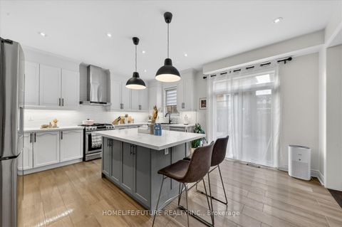 Photo 12 at 1016 Poppy Lane, Wyndham, Newmarket