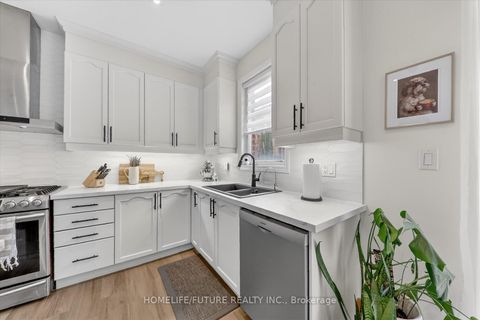 Photo 15 at 1016 Poppy Lane, Wyndham, Newmarket