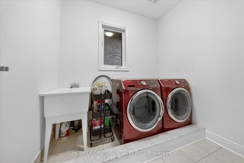 Photo 32 at 1016 Poppy Lane, Wyndham, Newmarket