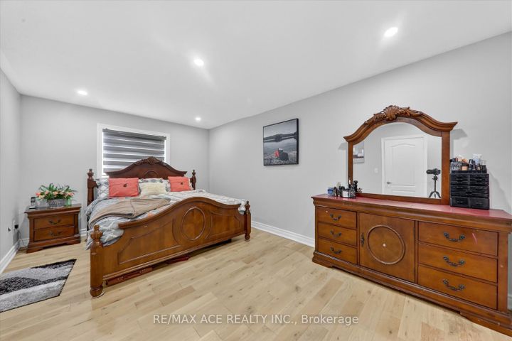 Photo 27 at 9 Invitational Road, Bram East, Brampton