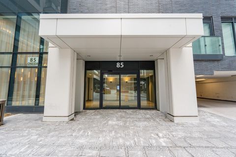 Photo 8 at 1514 - 85 Oneida Crescent, Langstaff, Richmond Hill