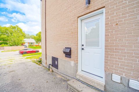 Photo 3 at 42 Pixley Crescent, West Hill, Toronto