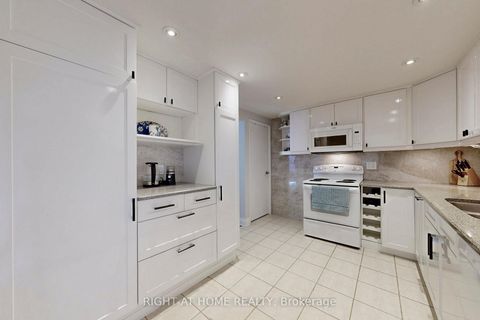 Photo 15 at 1807 - 1900 Sheppard Avenue E, Pleasant View, Toronto