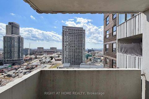 Photo 31 at 1807 - 1900 Sheppard Avenue E, Pleasant View, Toronto