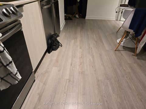 Photo 10 at 914 - 50 Power Street, Moss Park, Toronto