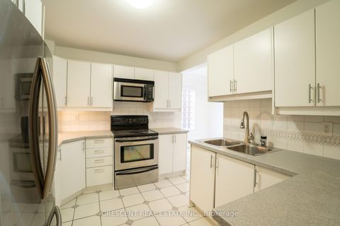 Photo 9 at 520 Prince Edward Drive N, Kingsway South, Toronto