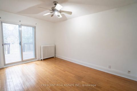 Photo 11 at 520 Prince Edward Drive N, Kingsway South, Toronto