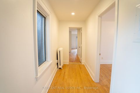 Photo 14 at 520 Prince Edward Drive N, Kingsway South, Toronto