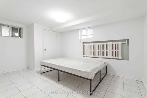 Photo 27 at 520 Prince Edward Drive N, Kingsway South, Toronto