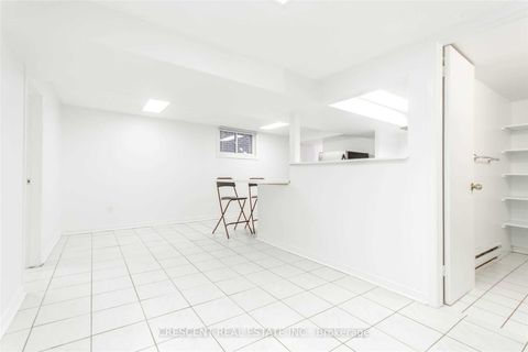 Photo 33 at 520 Prince Edward Drive N, Kingsway South, Toronto