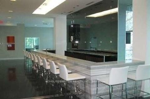 Photo 29 at 2904 - 37 Grosvenor Street, Bay Street Corridor, Toronto