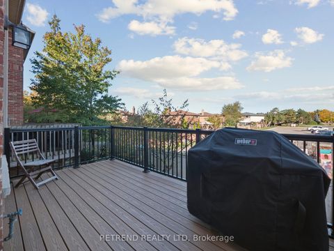 Photo 35 at 26 Golden Spruce Lane, Maple, Vaughan