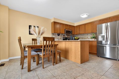 Photo 10 at 1210 Meath Drive, Pinecrest, Oshawa