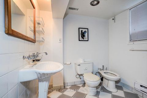 Photo 22 at 16 Ayre Point Road, Cliffcrest, Toronto