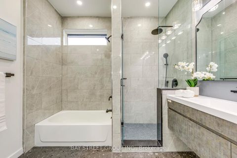 Photo 12 at 20 Rochdale Avenue, Belgravia, Toronto