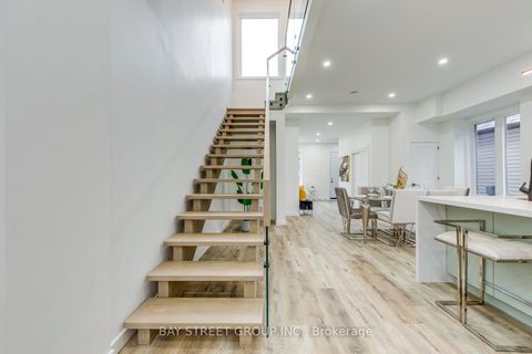 Photo 17 at 20 Rochdale Avenue, Belgravia, Toronto