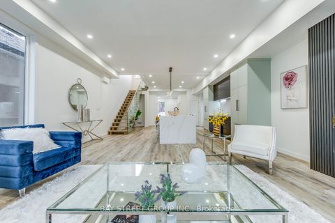 Photo 23 at 20 Rochdale Avenue, Belgravia, Toronto