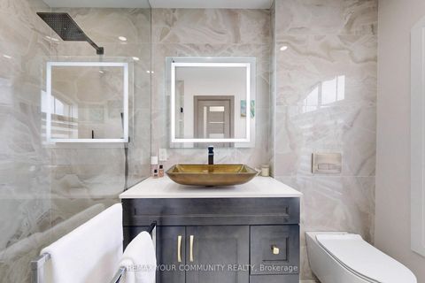 Photo 37 at 1 Princess Isabella Court, Patterson, Vaughan