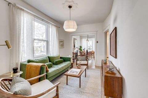 Photo 6 at 31 Myrtle Avenue, South Riverdale, Toronto