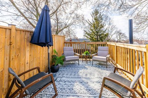 Photo 21 at 31 Myrtle Avenue, South Riverdale, Toronto