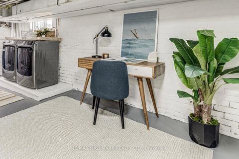 Photo 23 at 31 Myrtle Avenue, South Riverdale, Toronto