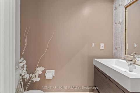 Photo 4 at 2608 - 12 Sudbury Street, Niagara, Toronto