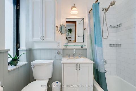 Photo 13 at 406 - 150 Farnham Avenue, St. Clair, Toronto