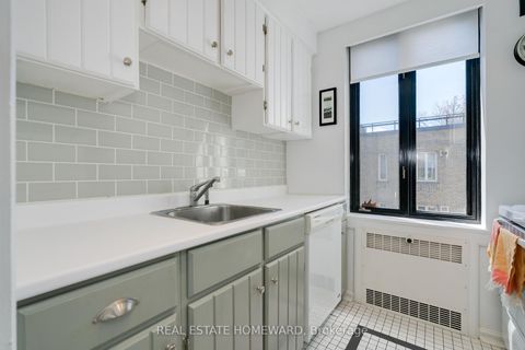 Photo 18 at 406 - 150 Farnham Avenue, St. Clair, Toronto
