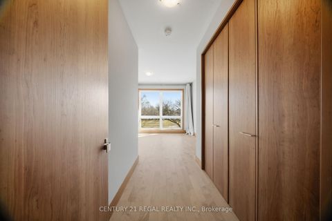 Photo 16 at 28A Twenty First Street, Long Branch, Toronto