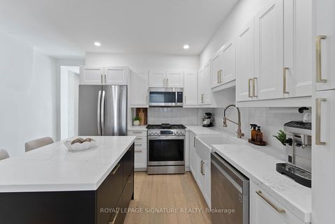 Photo 10 at 530 Lauder Avenue, Oakwood Village, Toronto